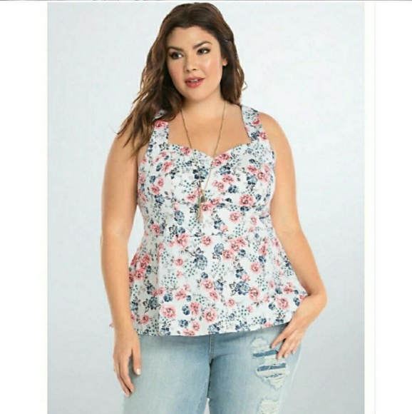 Torrid - Floral top - Picture 5 of 8